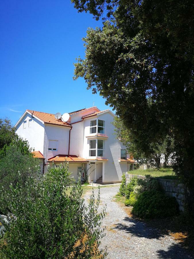 Family Friendly Apartments Island Rab Kampor Dış mekan fotoğraf